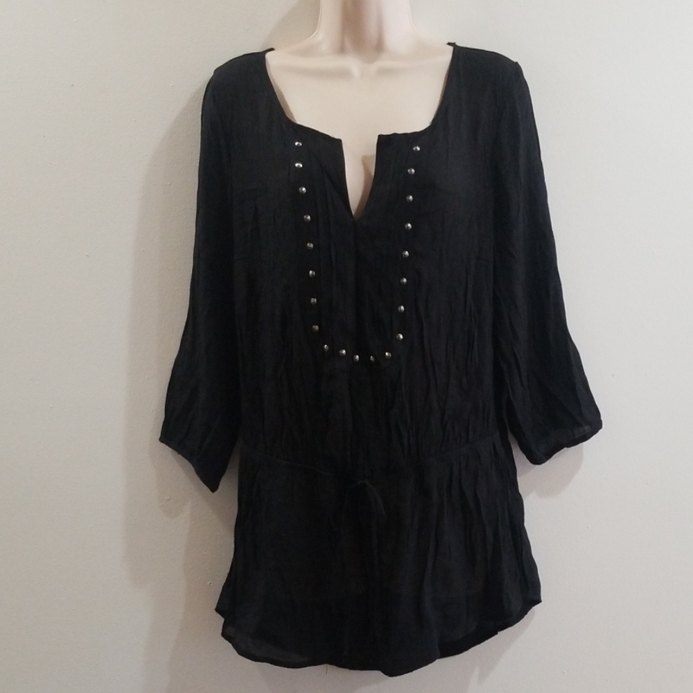 Live to be spoiled women's black blouse size Xl